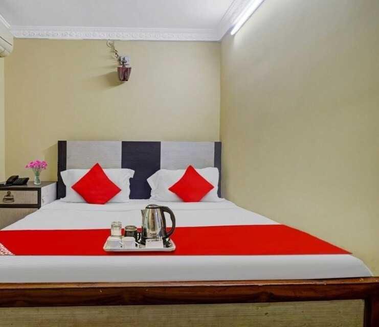 Hotel O Ankitha Residency Hyderabad Bagian luar foto